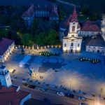 VEČER (9)